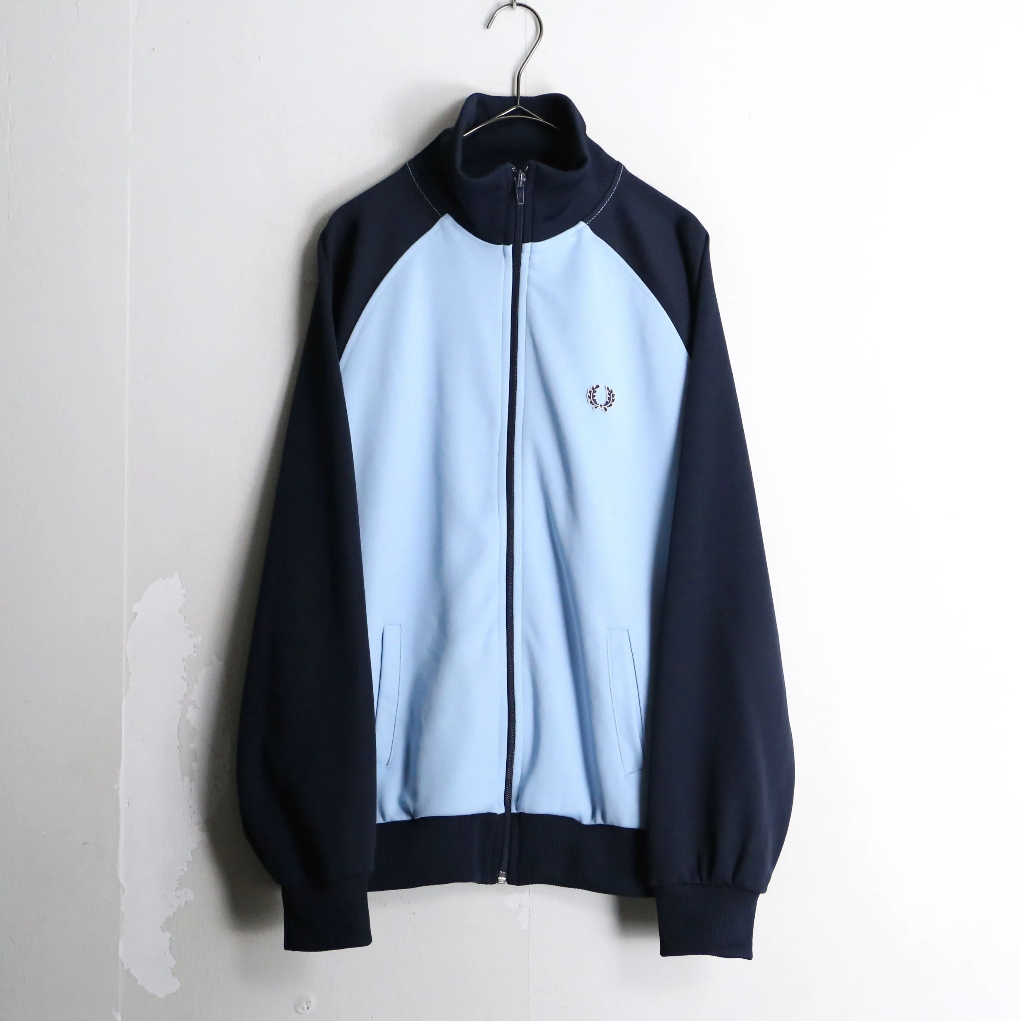90’s “FRED PERRY” blue×navy track jacket