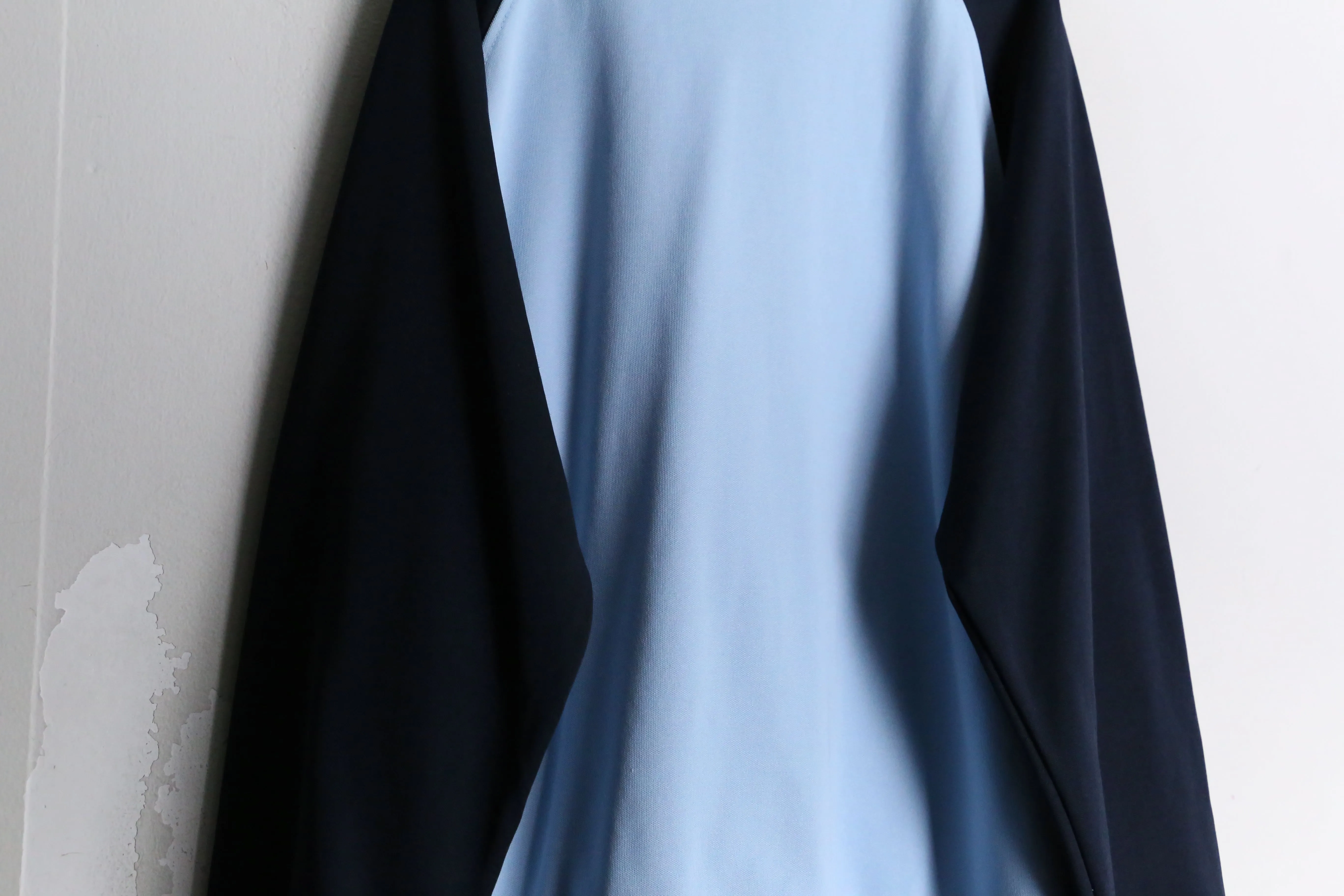 90’s “FRED PERRY” blue×navy track jacket