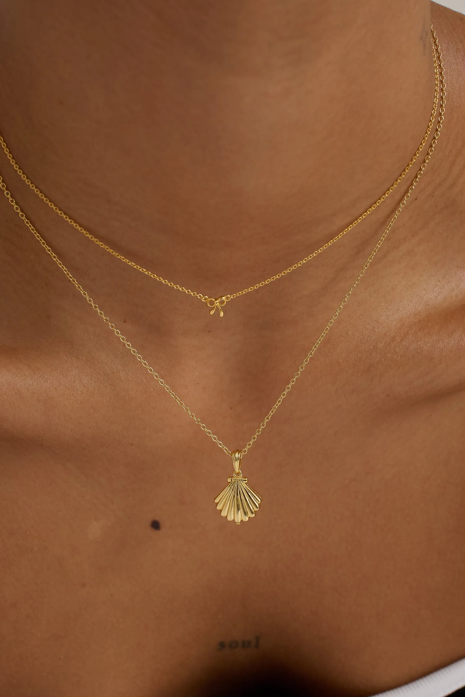 Ariel Shell Engravable Locket Necklace (PRE-ORDER)