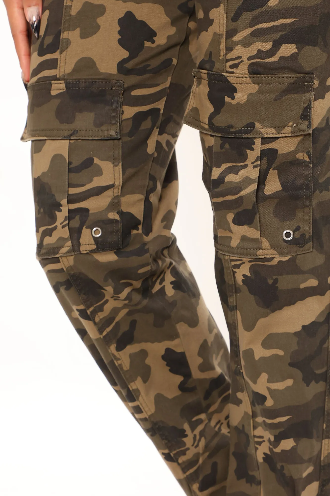 Atten-Hut Utility Cargo Pants - Camouflage