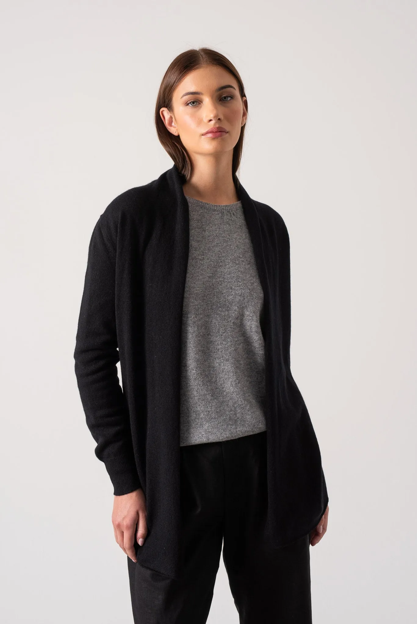 Aurea 100% Cashmere Cardigan Black