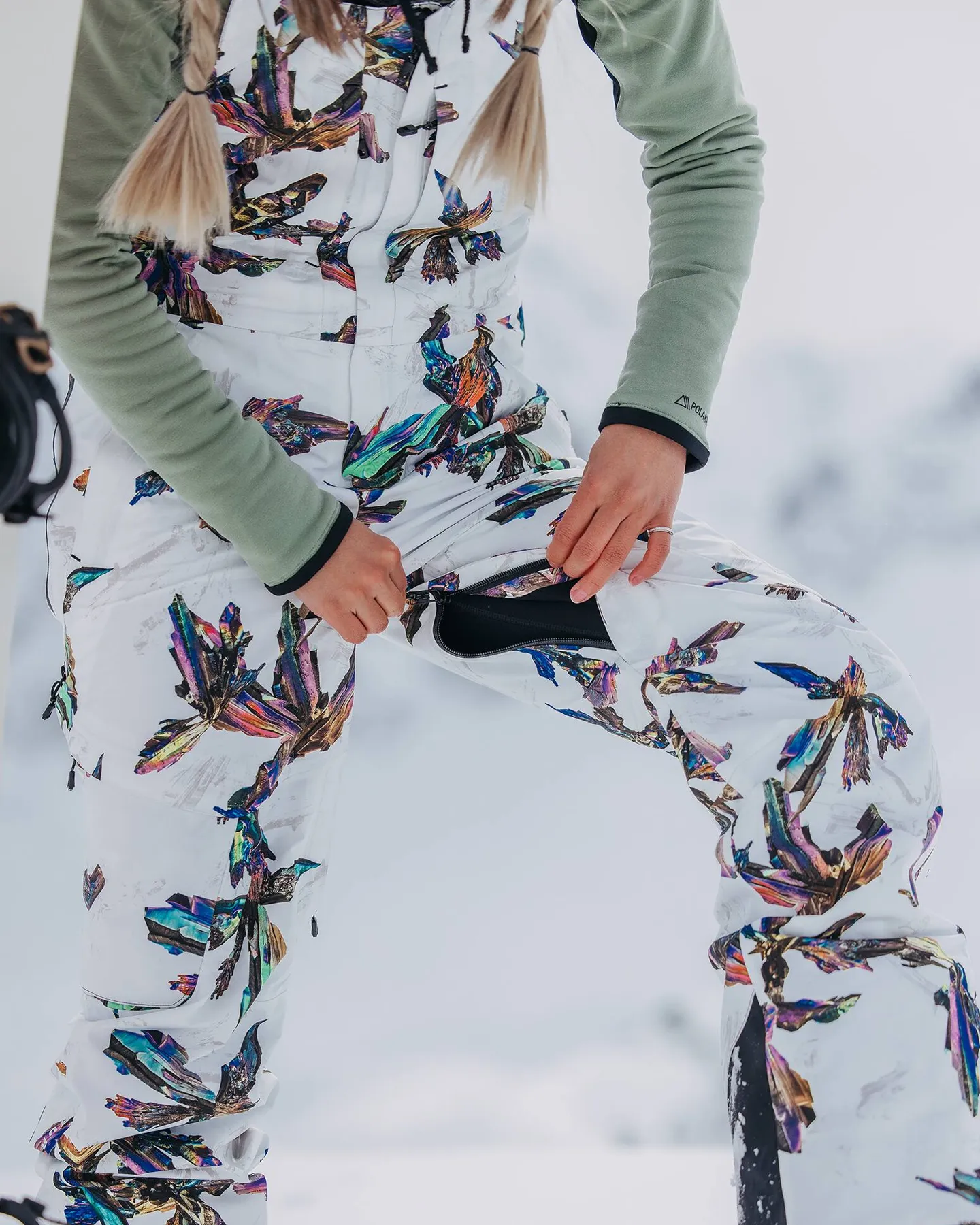 Burton Women's [ak]® Kimmy Gore-Tex 2L Bib Snow Pants - Stout White Crystals