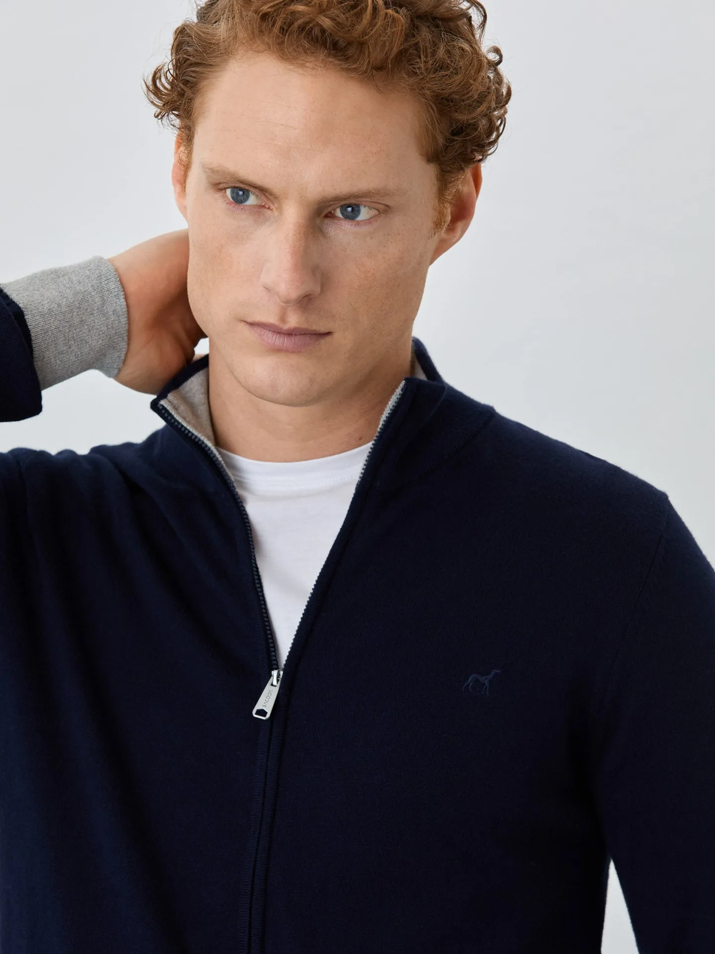 Cardigan With Logo Embroidery In Wool And Cashemere Blend