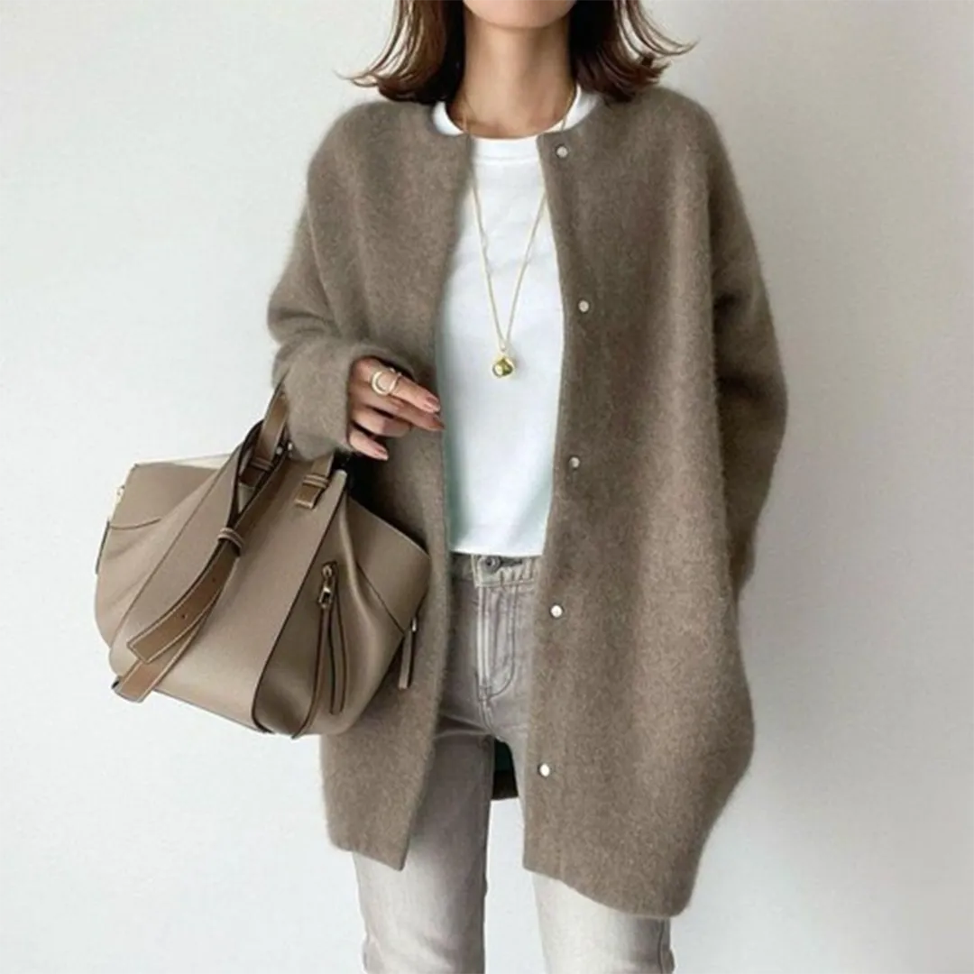 Cora - Stylish Cardigan