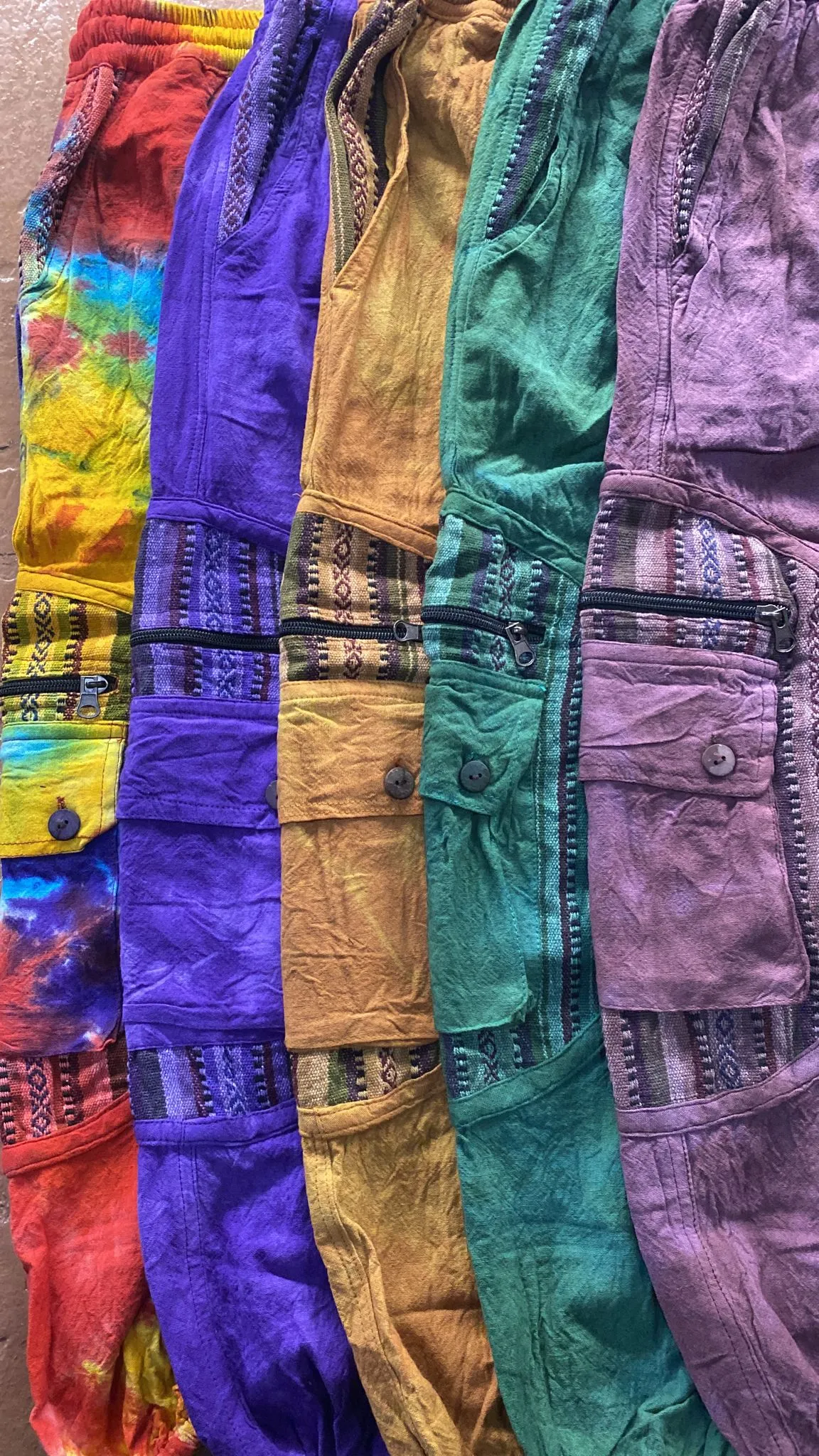 Cotton 7-Pocket Patchwork Capri Pants – Prepack of 5 Colors – Tie Dye