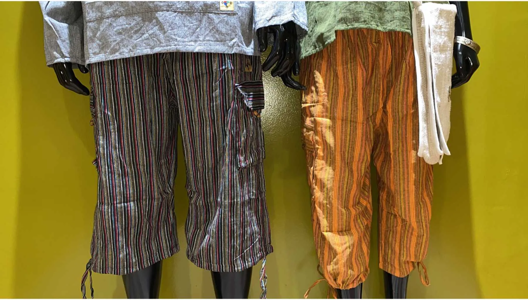 Cotton Wide-Leg 3/4 Cargo Pocket Pants - Stripes