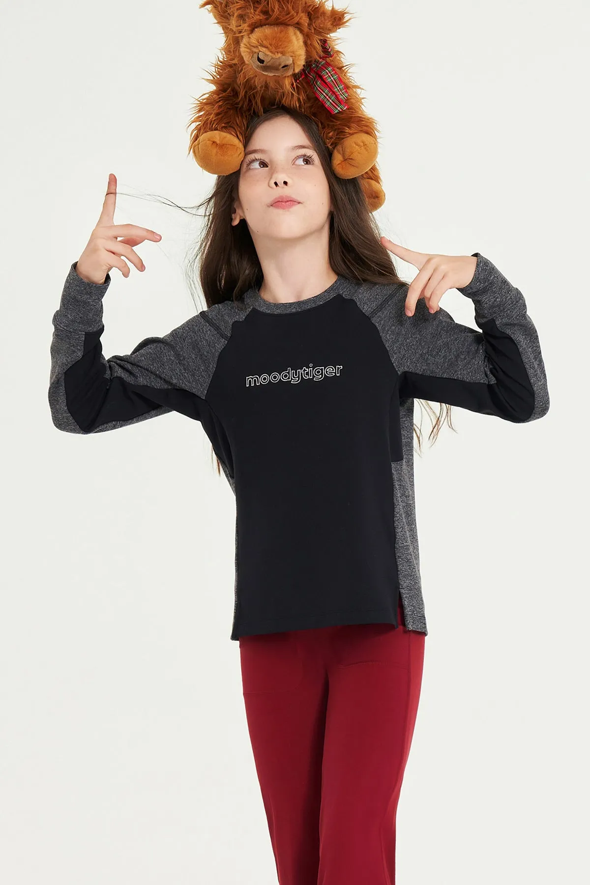Crew Neck Raglan Sleeves Tee