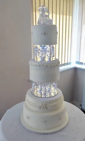 Crystal Chandelier LED Wedding Cake Tiers, CAKE Separator Set of 2, cake dividers, glass crystal drapes, round