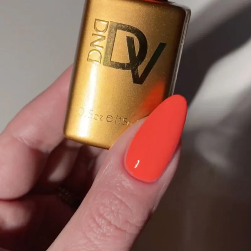 DND - Diva Duo - Sunkissed Coral - #210