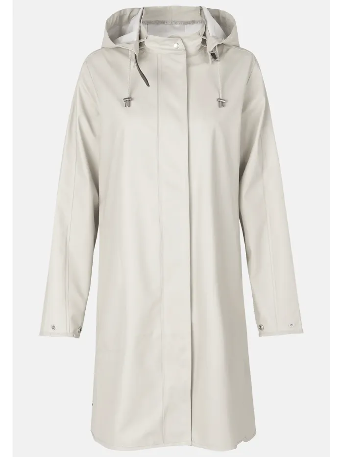 Ilse Jacobsen Raincoat In Milk Creme Rain71 121