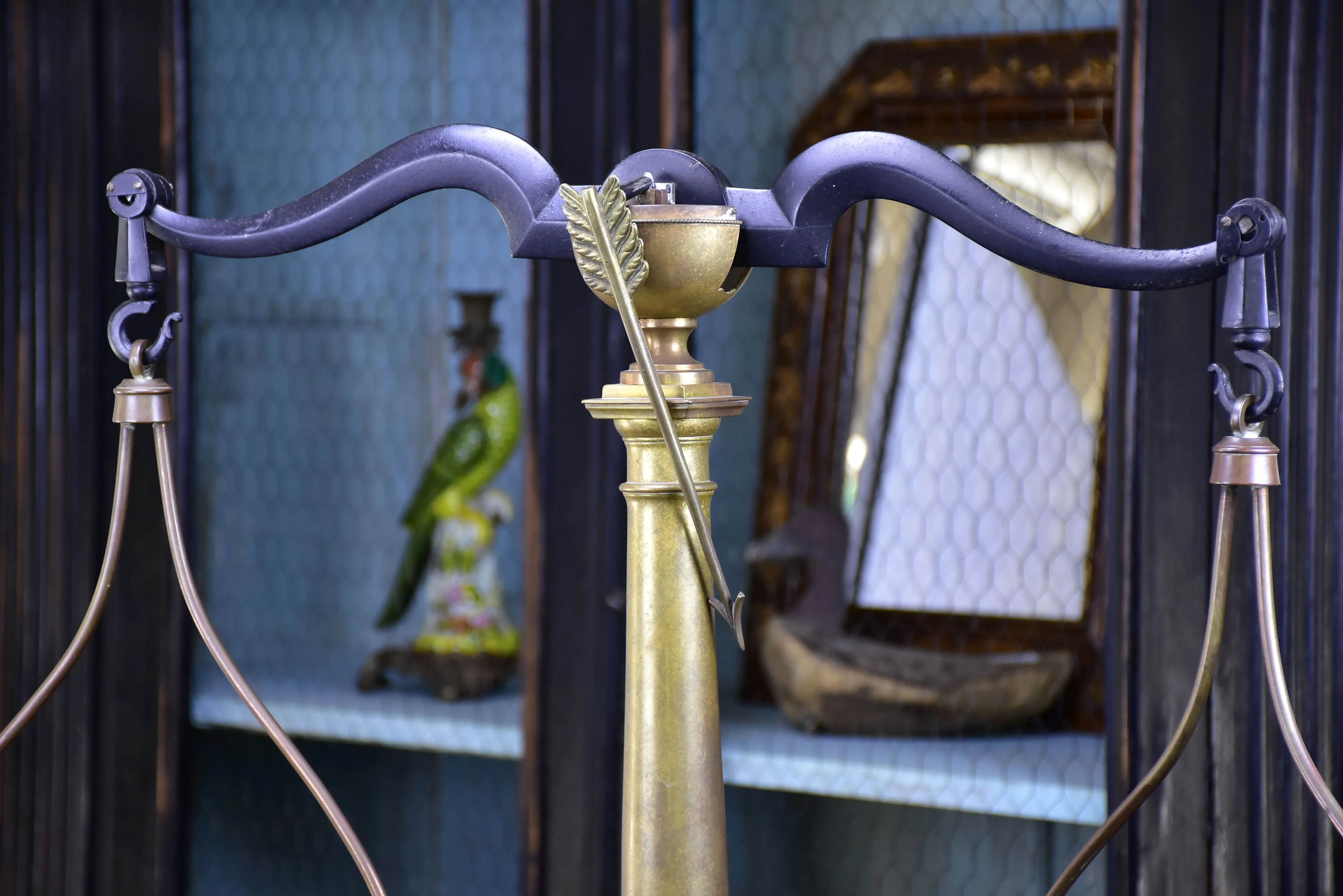 Late 19th century Pharmacy scales