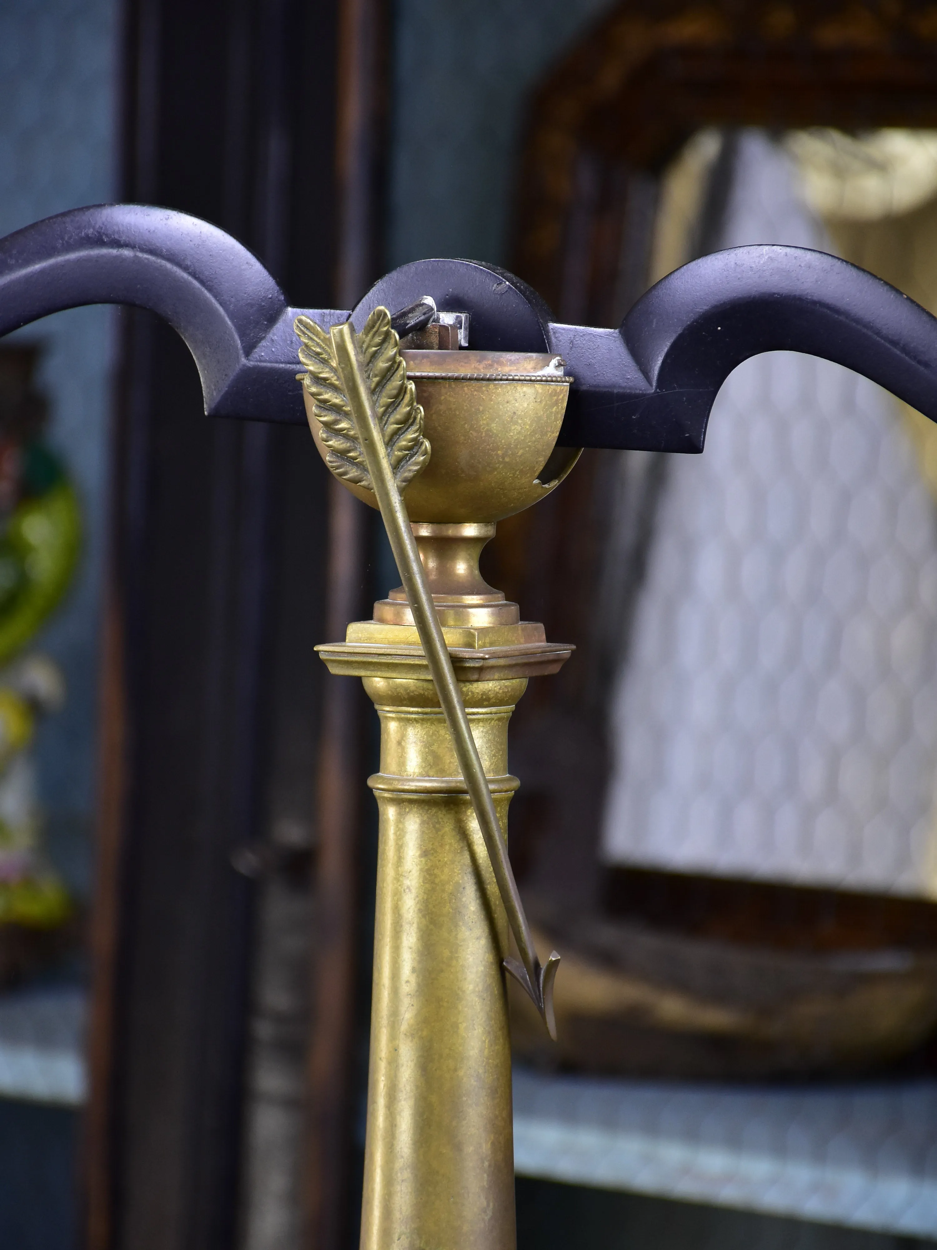 Late 19th century Pharmacy scales