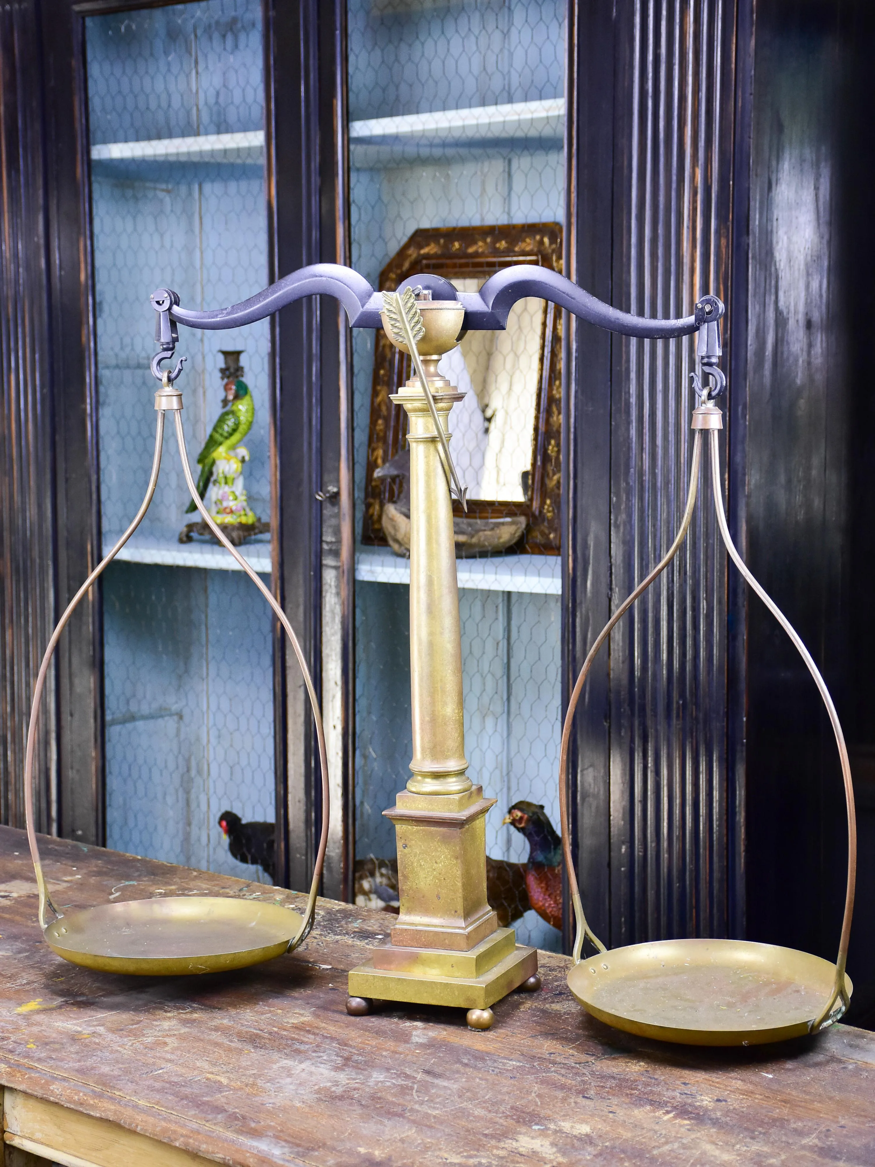 Late 19th century Pharmacy scales