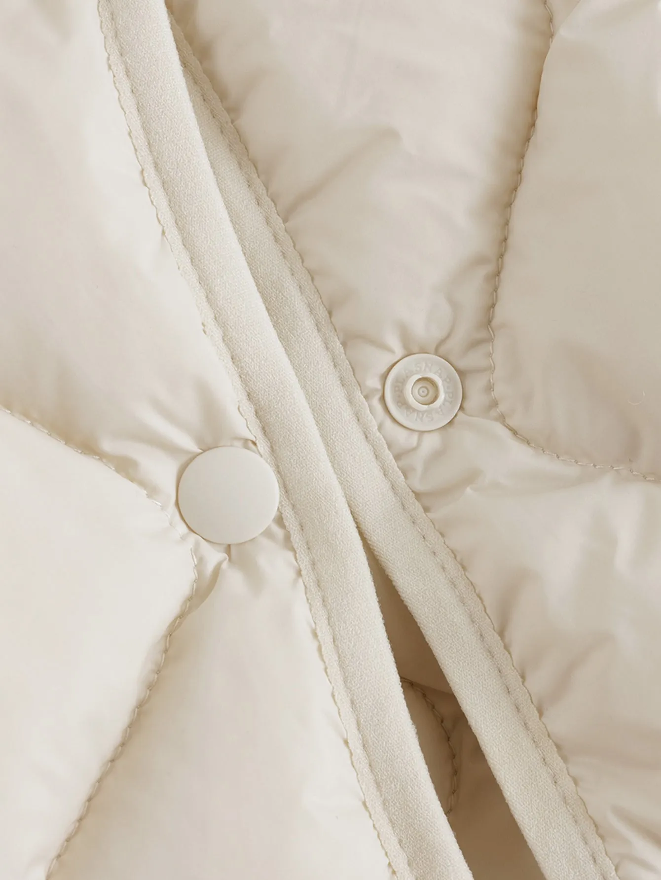 MARC & JANIE Girls Ultralight Diamond Quilted Down Compact Jacket 232023