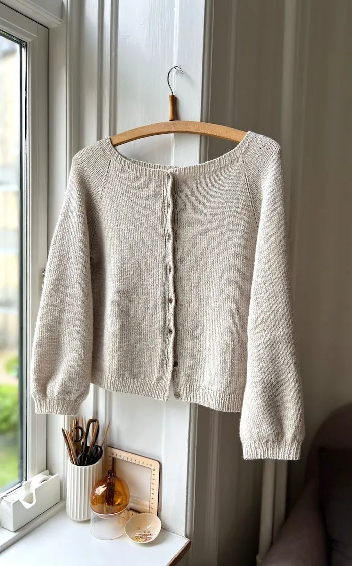 Nigrum cardigan by Refined Knitwear, knitting pattern