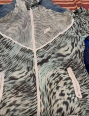 Nike track/windbreaker jacket