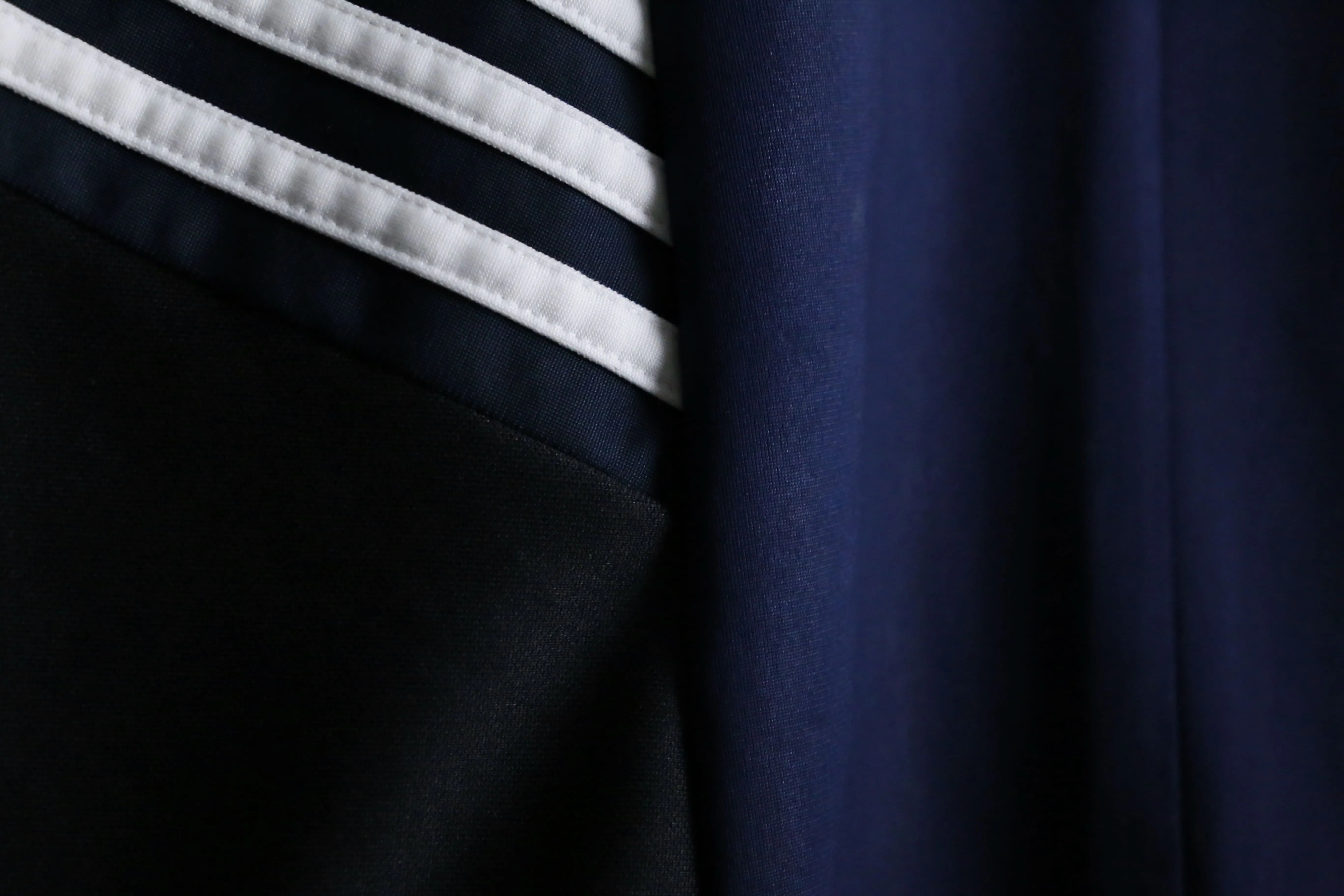 "Re:make" symmetry line hoodie track jacket