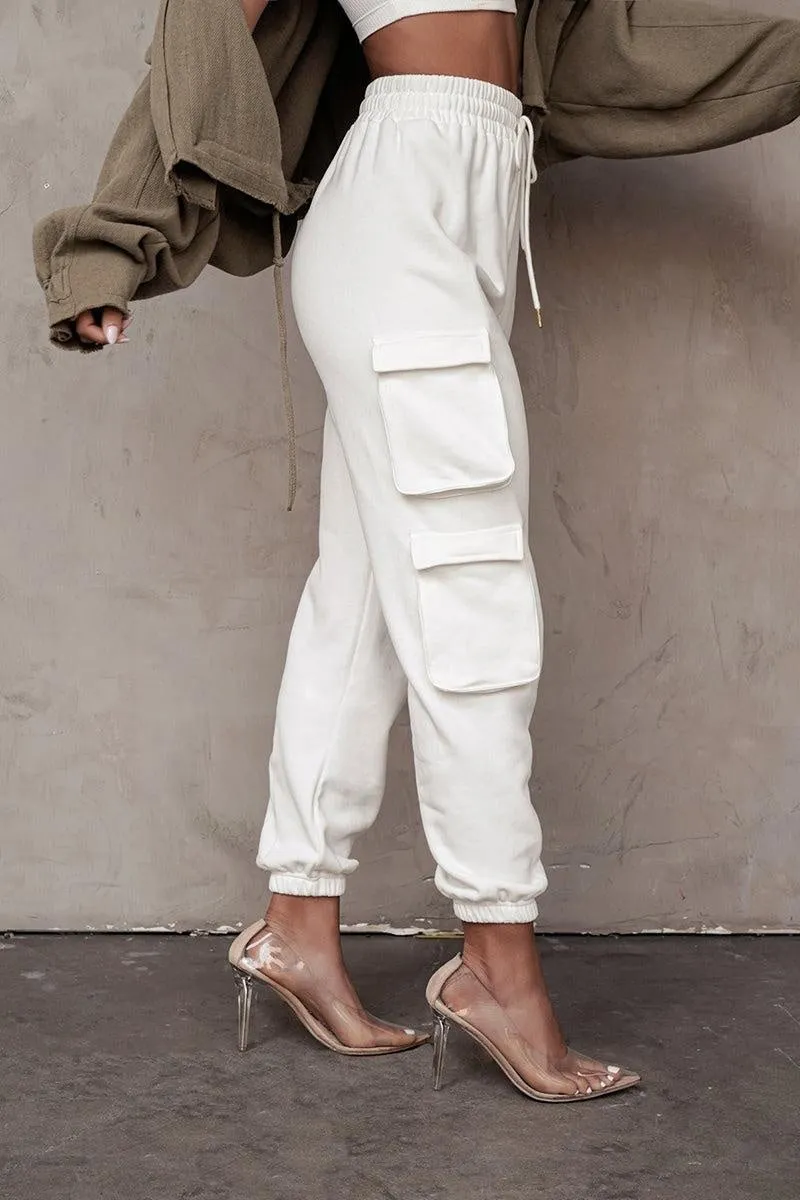 Sporty Crop Top and Pocket Detail Jogger Tracksuit Pant Set