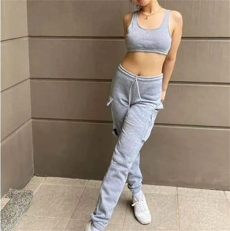 Sporty Crop Top and Pocket Detail Jogger Tracksuit Pant Set