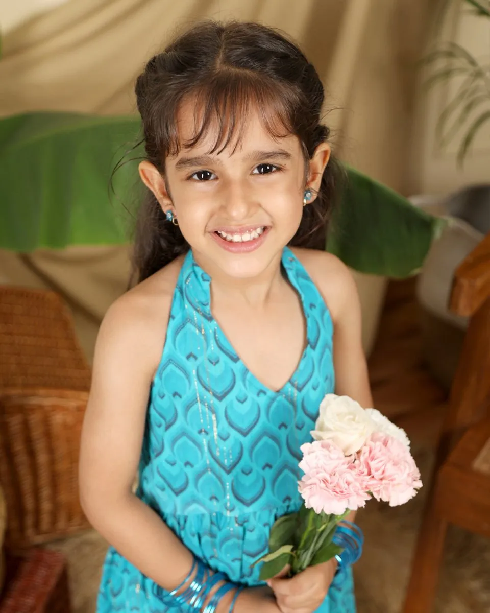 Zarkha Girls Zari Stripes Ethnic Tunic and Off-White Cotton Pyjama